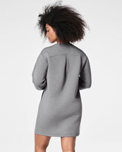 AIRESSENTIALS CREW NECK DRESS