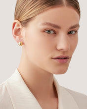 Aurora Gold Stud Earring