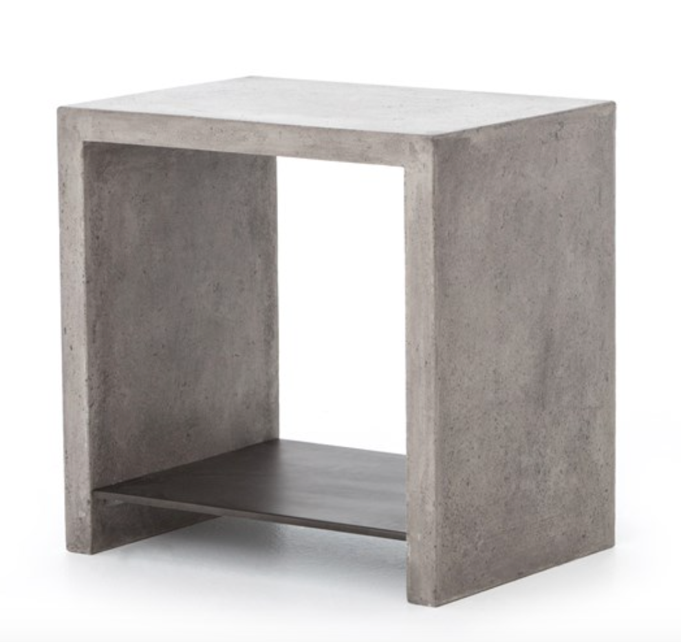 HUGO END TABLE